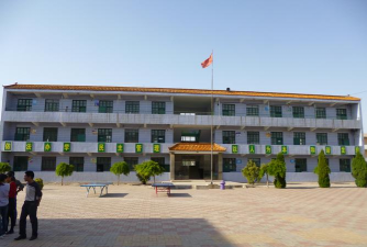 平乡县平乡镇郭桥中学