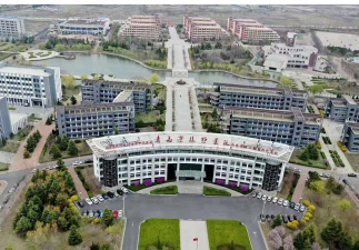 青岛市技师学院