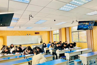 红安县列宁小学