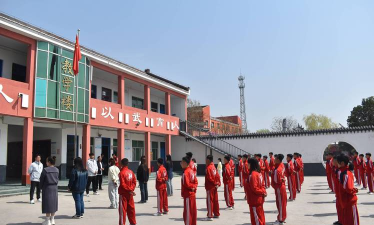 阳泉太行文武学校