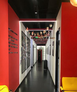 灯塔市迷迪现代艺术培训中心有限公司