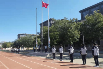 包头稀土高新技术产业开发区共青中学