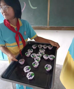 根子上坑小学