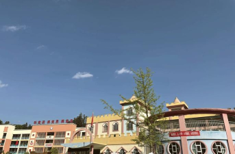 盐亭县巨龙镇梅花村明琼私立幼儿园