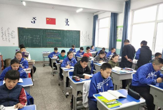 乌拉特后旗蒙古族中学