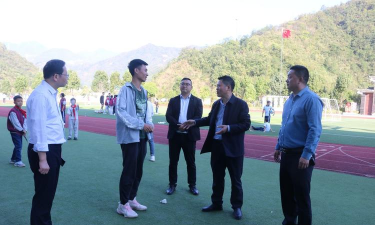 隆阳区杨柳乡中心学校