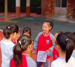 铜官山区长江路小学