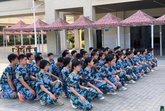 两江镇雷江初级中学