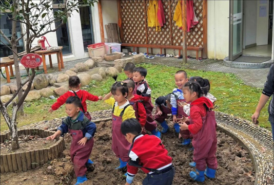 蓬莱市大辛店镇沙沟村幼儿园