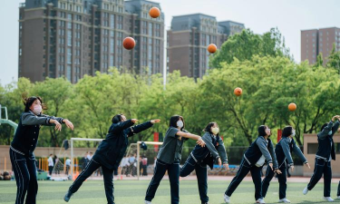 大坪子八一中学