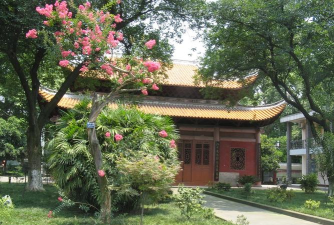 南川市民主乡中学校