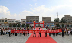 东坑镇中心小学