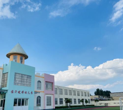 济南市九曲村小学