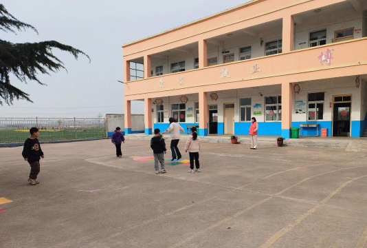 北源乡中心小学