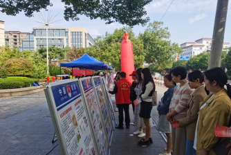 峡江县巴邱镇中心小学