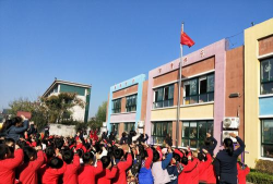 新泰市楼德镇杨家庄村幼儿园