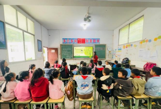 鹅峰中心小学