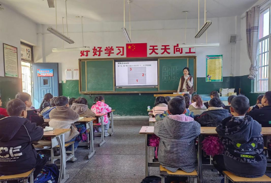 洪阳镇第三小学