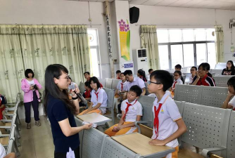 东凤镇大巷小学