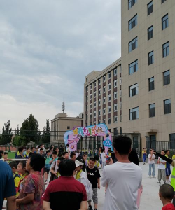 新疆喀什地区疏附县第一幼儿园