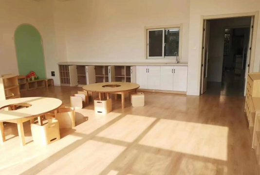 石首市地板厂幼儿园