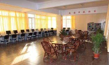 镇江市丹徒区辛丰中学