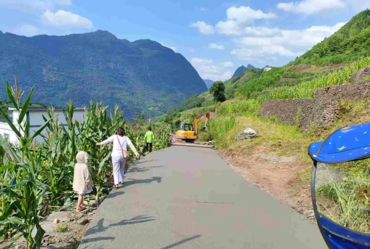 德阳市绵竹市什地镇中心校