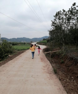 曲山镇任家坪小学