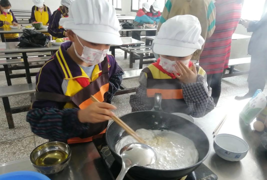 小坝乡中心小学