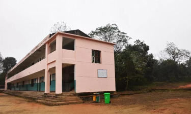 临川区荣山镇初级中学