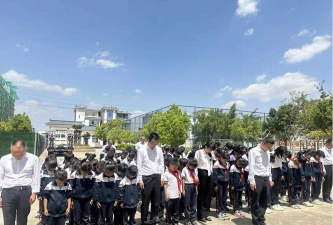 弥渡县红岩镇东海完全小学