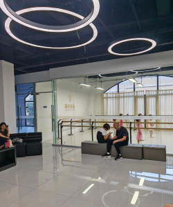 民勤县梦芭蕾舞蹈中心