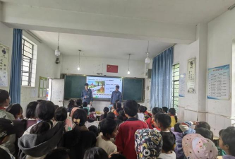 盈江平原勐町小学