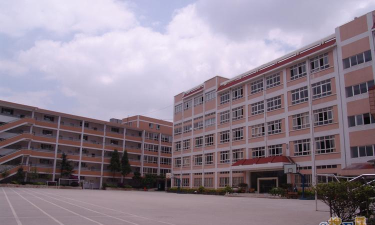 昆明市盘龙小学