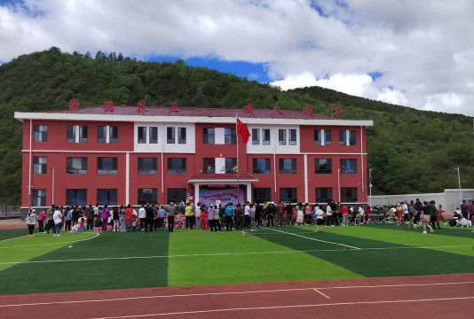 天全县大河乡中心小学