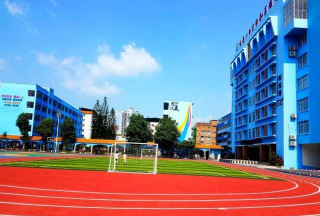 博白镇第三小学