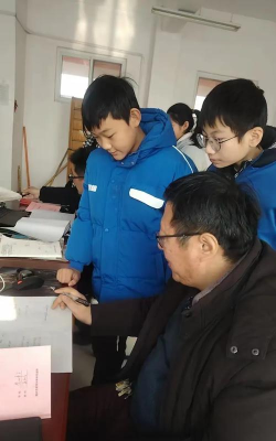 滕州市东郭镇党山中学