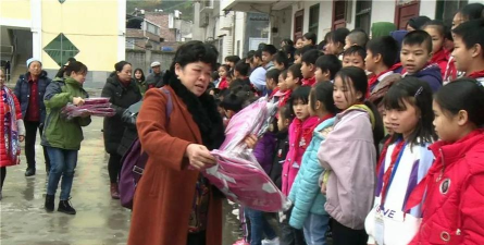 北更乡中心小学