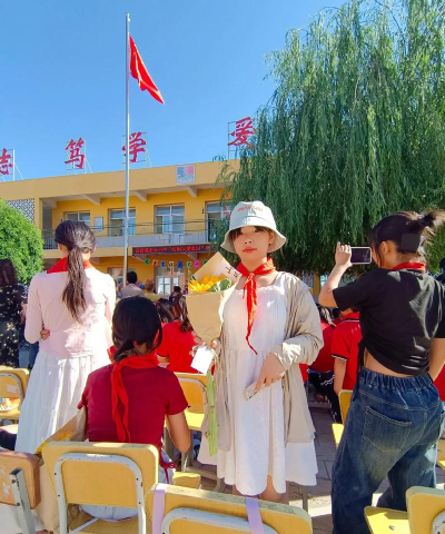 西昌市童灵小学