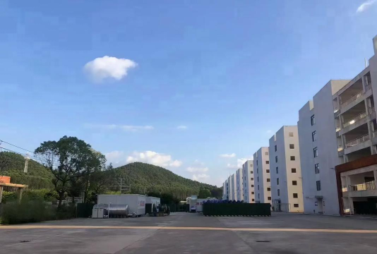 白龙塘镇中心学校