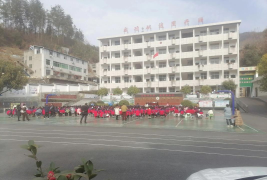 商洛市商州区城关办事处中心小学