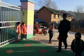 东明县小井乡里长营村幼儿园