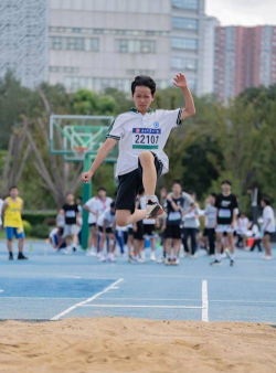 游仙区东林乡初级中学校