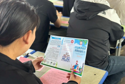 成都高新区石羊中学校