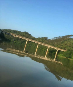 龙门县龙城街道水西教学点