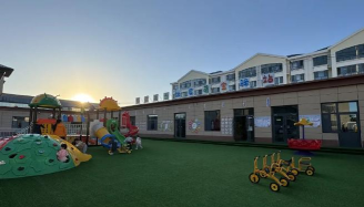 塔图尔中心小学