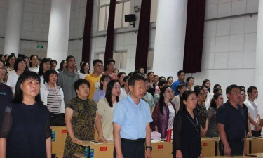 潍坊市坊子区崇文中学