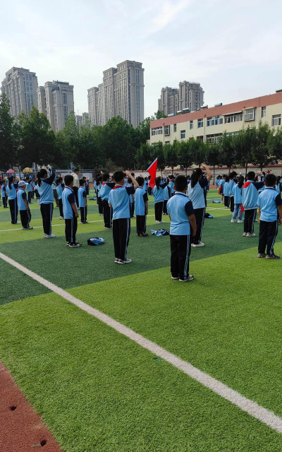 鸡东县平阳镇中心小学