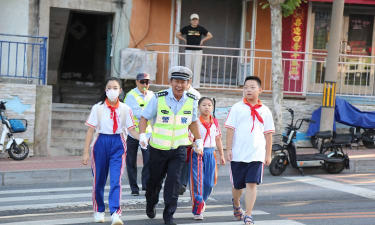 大连市旅顺口区双岛湾镇中心小学