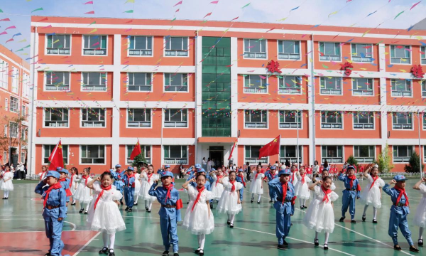 灵寿县灵寿镇西关小学